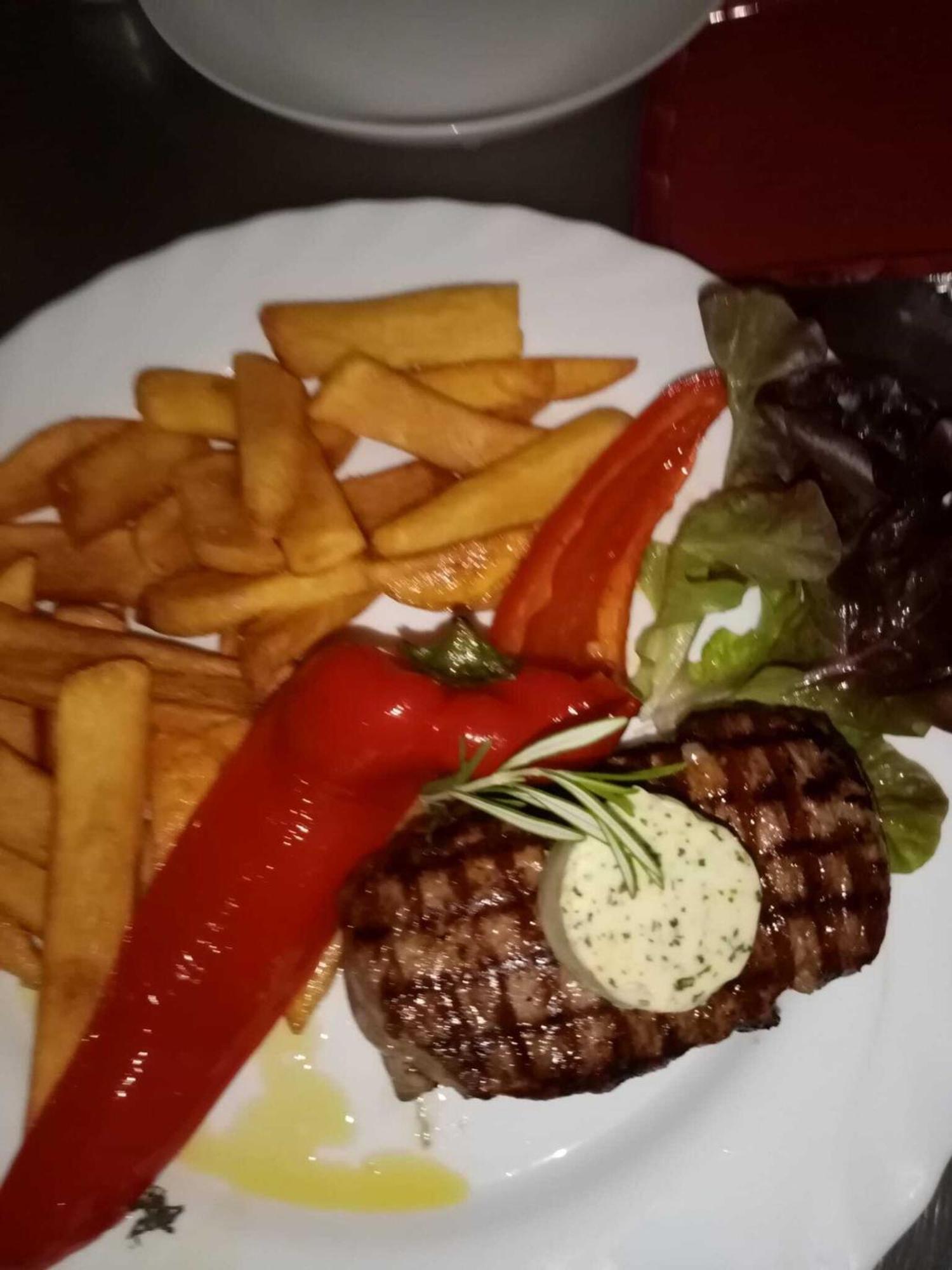 Minheim Hotel Zur Mosel מראה חיצוני תמונה